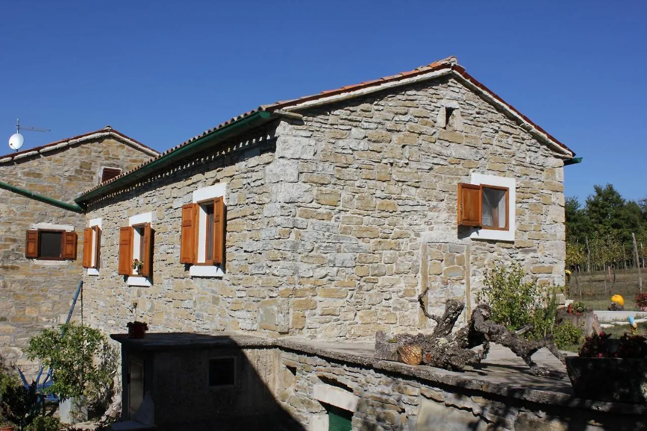 Tatil Evi Holiday House With A Swimming Pool Cepic, Central Istria - Sredisnja Istra - 7404 Pulgarija Cepic Hırvatistan